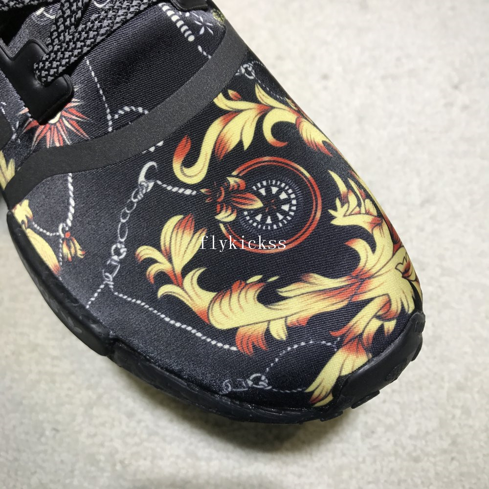 Real Boost Versace x Adidas NMD Custom R1